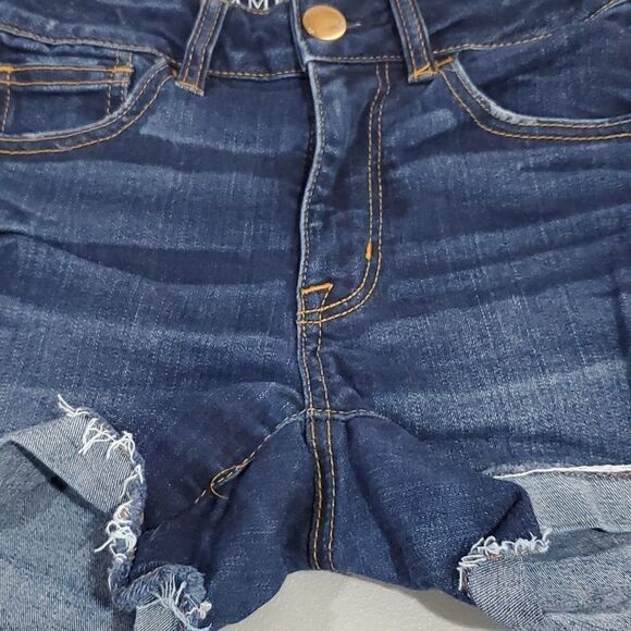 American Eagle super stretch high rise dark wash jean shorts - Picture 8 of 8